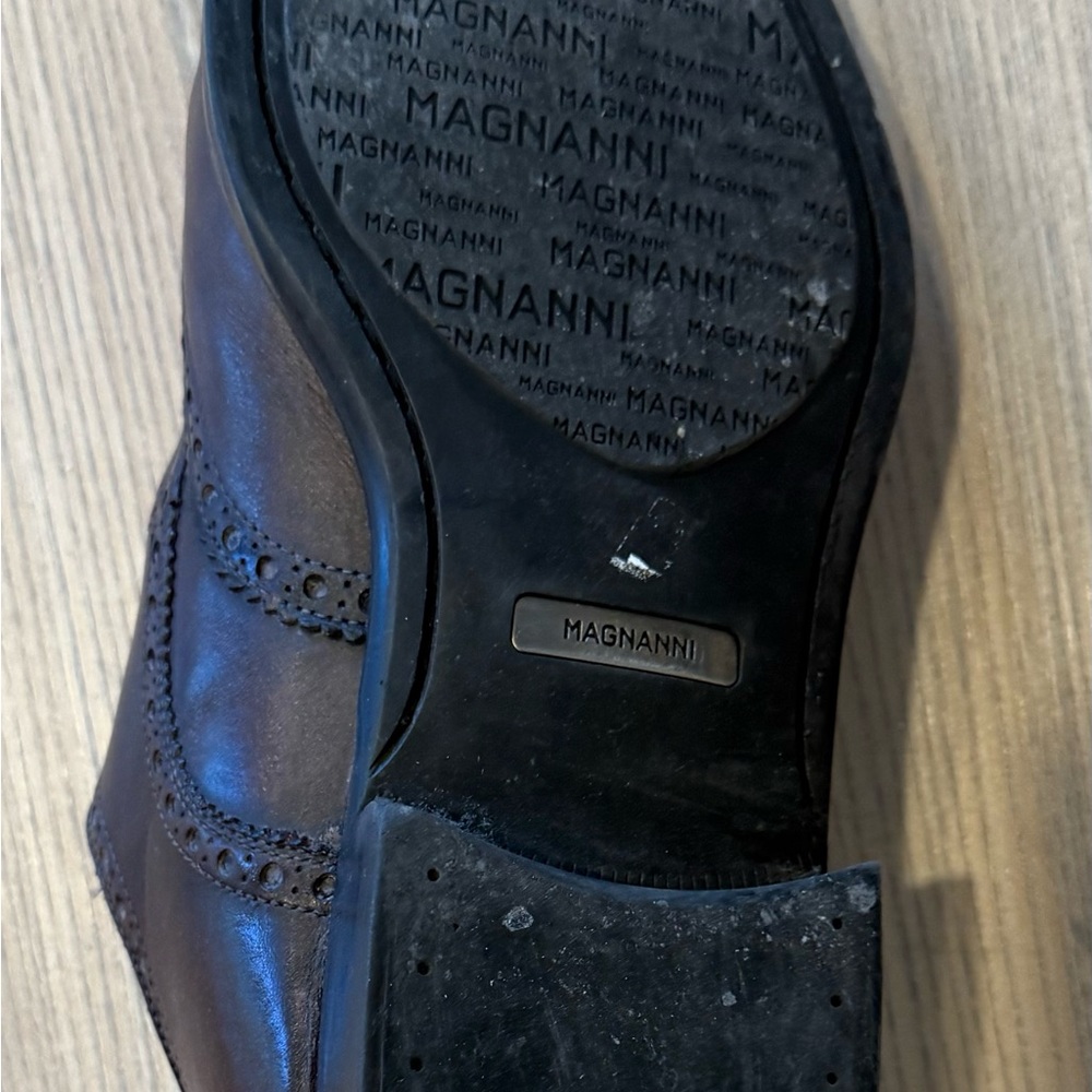 Magnanni Man Dress Shoes
